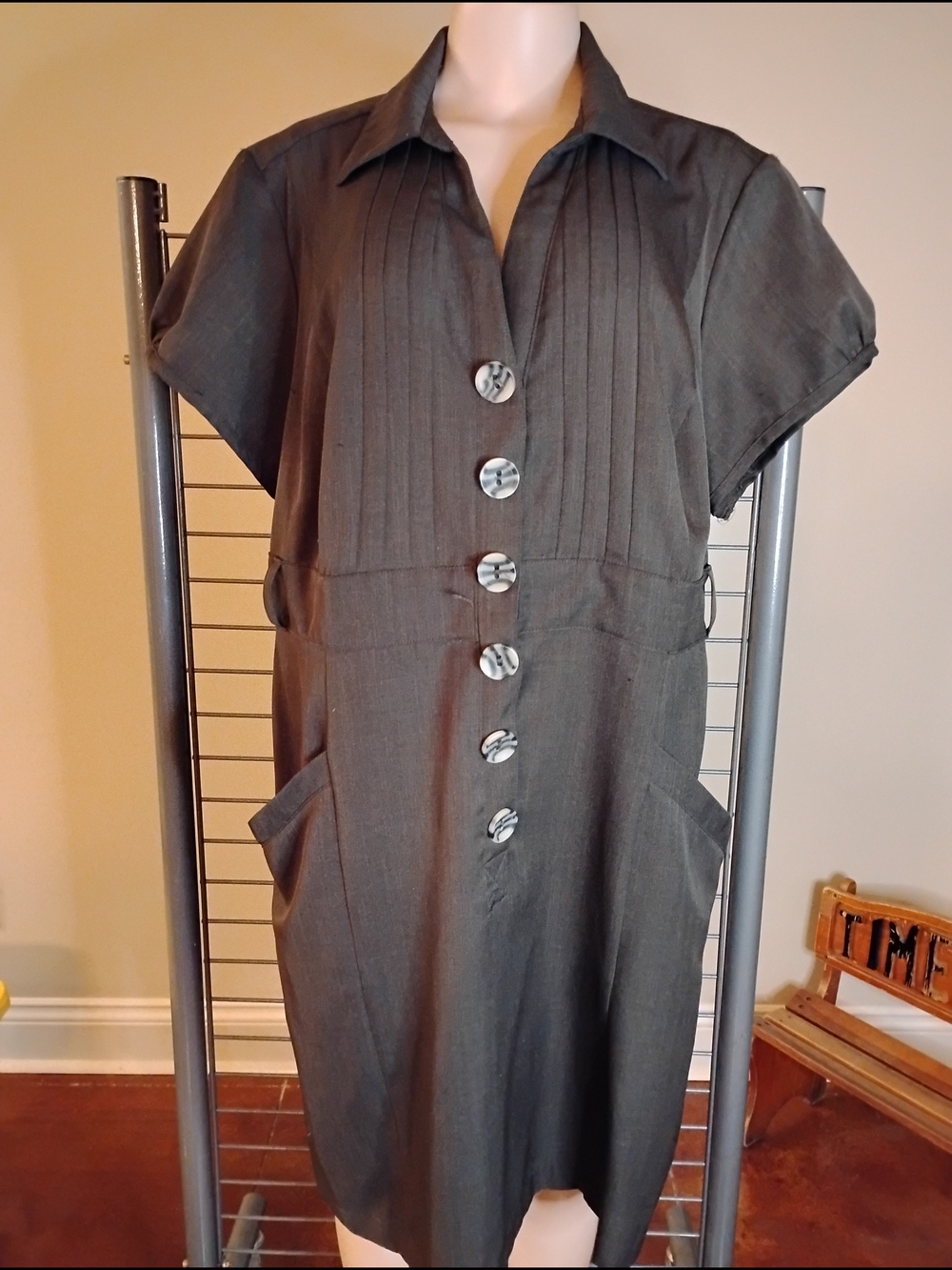 Robbie Bee Gray Short Sleeve Button Up Midi Dress Womens Pocketed Pintuck Detail